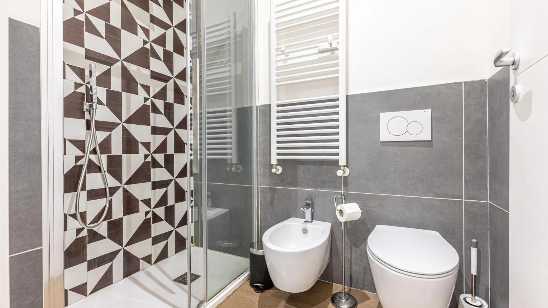 Cenisio Modern And Bright Urban Retreat Apartment Milan Italy